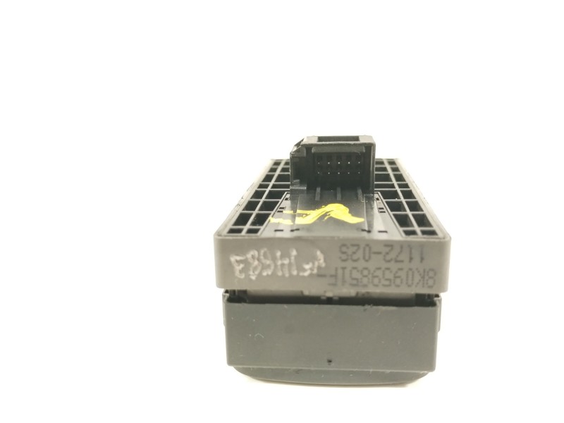 Recambio de mando elevalunas delantero izquierdo para audi a4 b8 (8k2) 2.0 tdi referencia OEM IAM 8K0959851F  