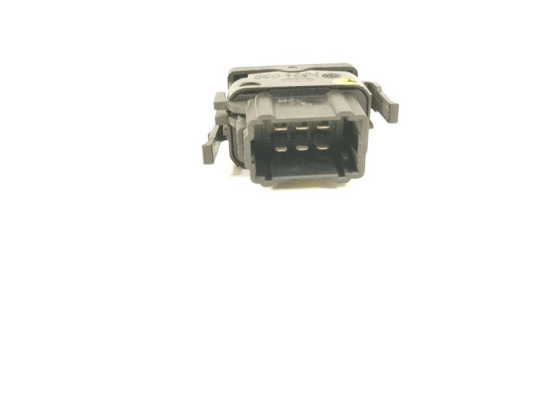 Recambio de interruptor para nissan primastar furgoneta (x83) 2.0 dci 115 referencia OEM IAM 2648804  