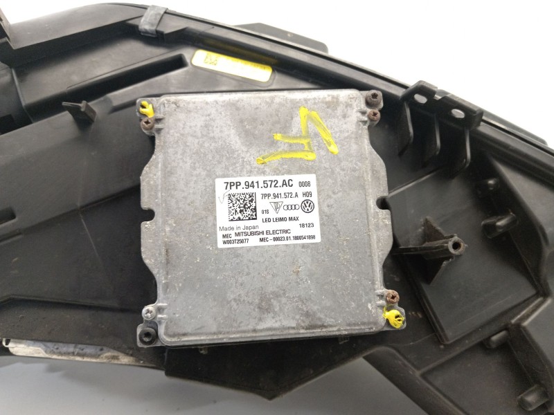 Recambio de faro derecho para audi a5 sportback (f5a) advanced quattro referencia OEM IAM 8W6941034D  