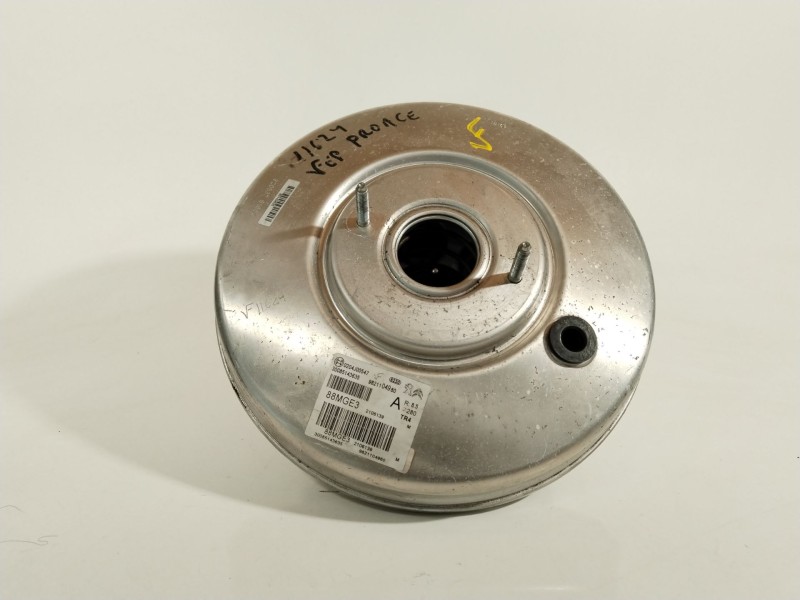 Recambio de servofreno para toyota proace city referencia OEM IAM 9821104980 0204J00547 SU001A8855