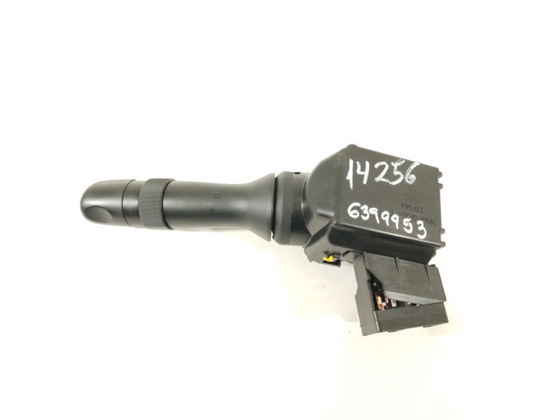 Recambio de mando limpia para toyota auris (_e15_) 2.0 d-4d (ade150_) referencia OEM IAM 8465202420  0242017F244