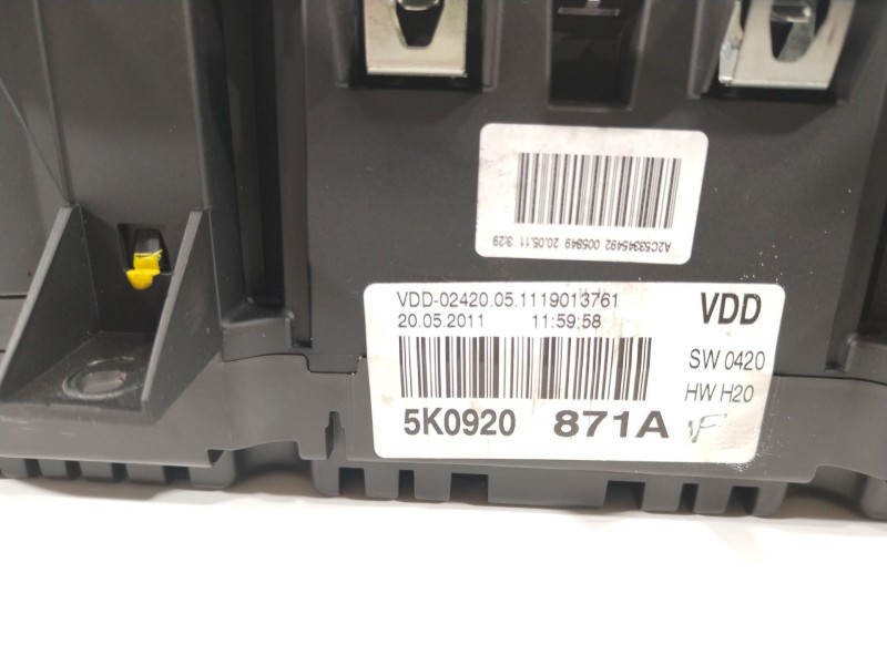 Recambio de cuadro instrumentos para volkswagen golf vi (5k1) 1.6 tdi referencia OEM IAM 5K0920871A  A2C53219792