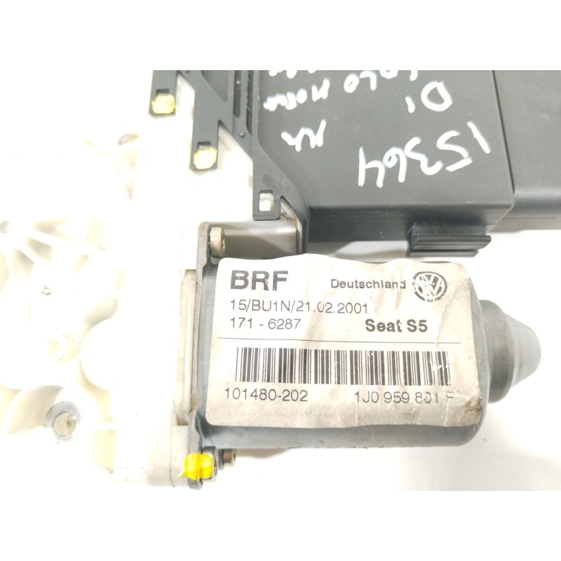 Recambio de motor elevalunas delantero izquierdo para seat toledo ii (1m2) 1.9 tdi referencia OEM IAM 1J0959801F  