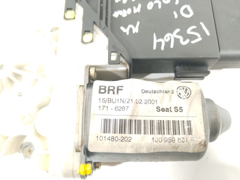 Recambio de motor elevalunas delantero izquierdo para seat toledo ii (1m2) 1.9 tdi referencia OEM IAM 1J0959801F  