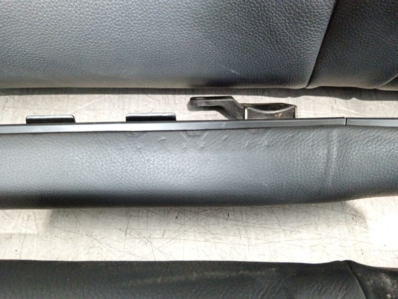Recambio de asientos traseros para bmw 5 touring (f11) 525 d xdrive referencia OEM IAM 52208034538  