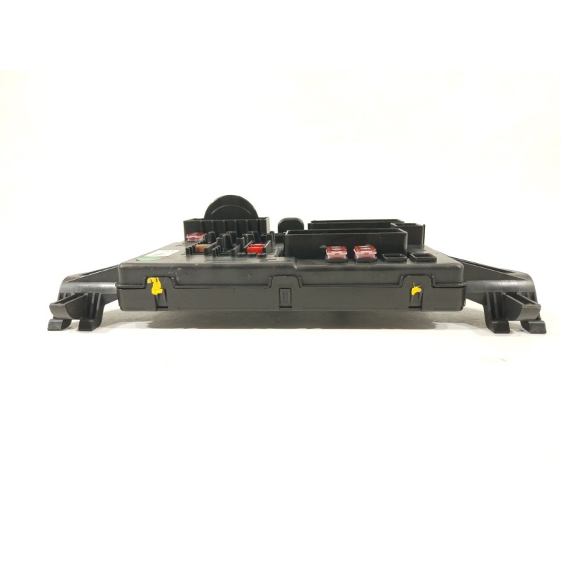 Recambio de caja reles / fusibles para opel insignia a (g09) 2.0 cdti (68) referencia OEM IAM 13277317 544949969 