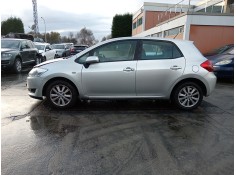 toyota auris (_e15_) del año 2007