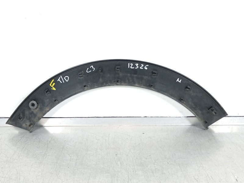 Recambio de aletin trasero derecho para citroën c3 feel referencia OEM IAM 9812088780  