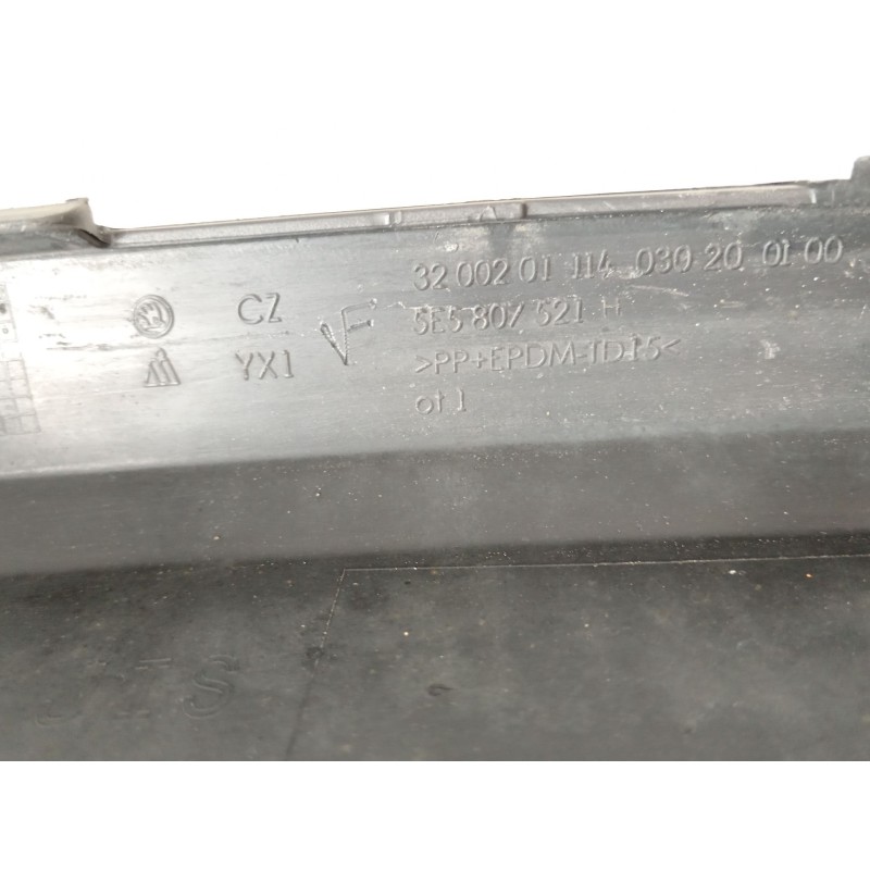 Recambio de spoiler paragolpes delantero para skoda octavia iii (5e3, nl3, nr3) 1.5 tsi referencia OEM IAM 5E5807521A  