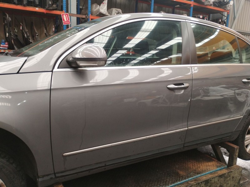 Recambio de puerta delantera izquierda para volkswagen passat b6 (3c2) 2.0 tdi referencia OEM IAM   