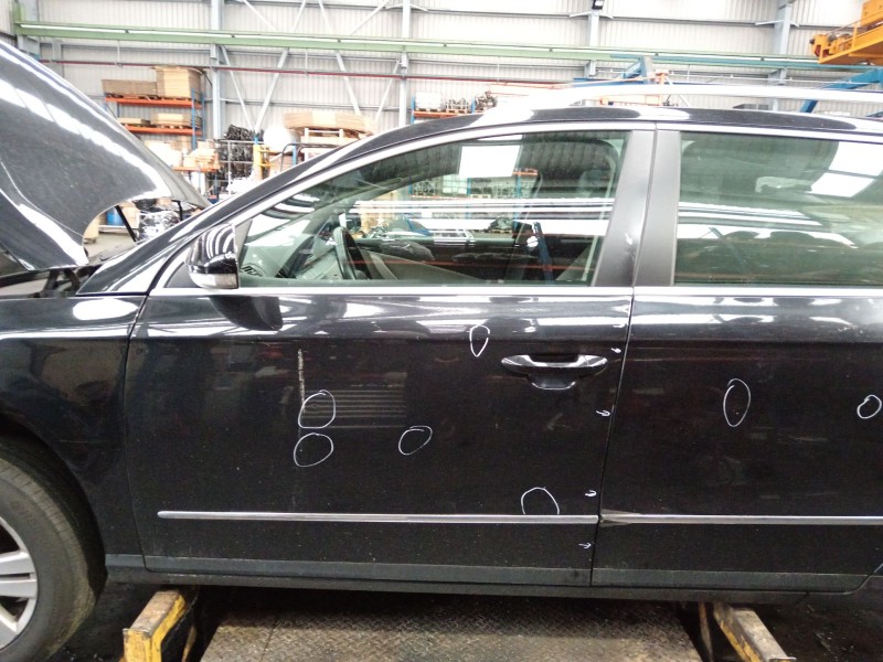 Recambio de puerta delantera izquierda para volkswagen passat b6 variant (3c5) 2.0 tdi 16v 4motion referencia OEM IAM   