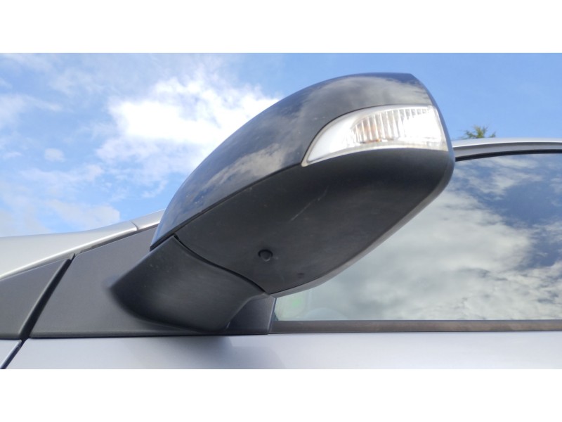 Recambio de retrovisor izquierdo para renault megane iii hatchback (bz0/1_, b3_) 1.5 dci referencia OEM IAM   