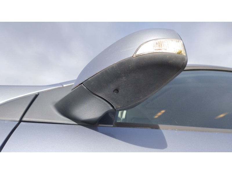 Recambio de retrovisor izquierdo para renault megane iii hatchback (bz0/1_, b3_) 1.5 dci referencia OEM IAM   