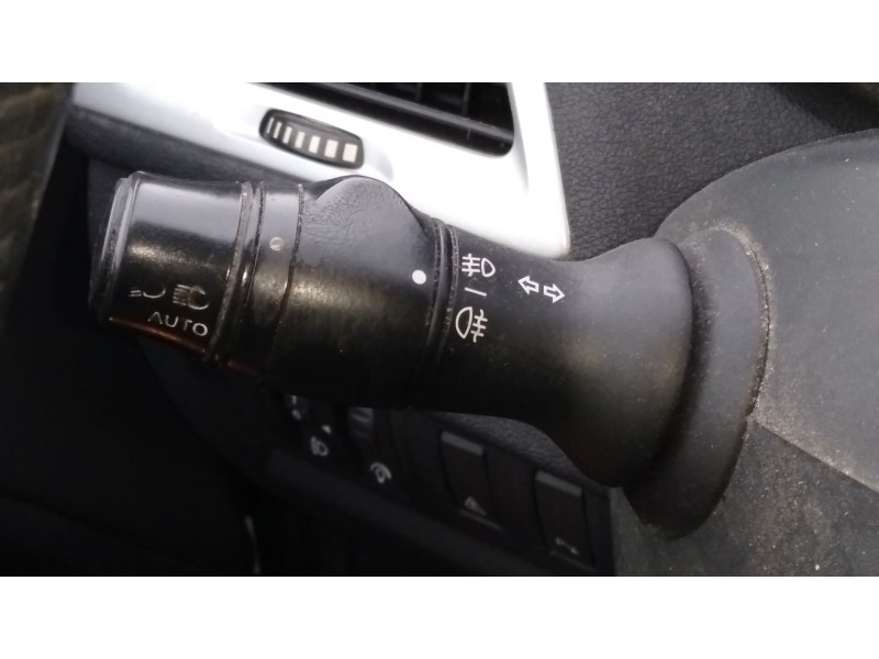 Recambio de mando luces para renault megane iii hatchback (bz0/1_, b3_) 1.5 dci referencia OEM IAM   