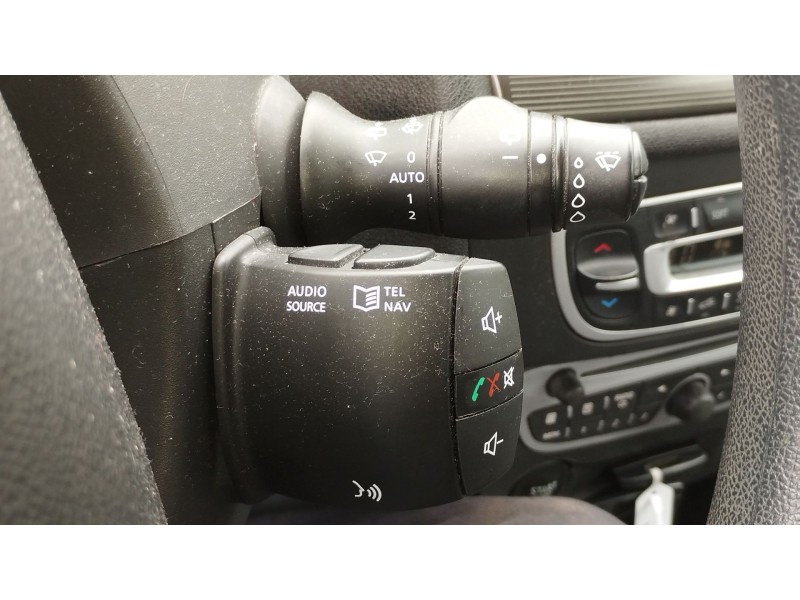 Recambio de mando luces para renault megane iii hatchback (bz0/1_, b3_) 1.5 dci referencia OEM IAM   