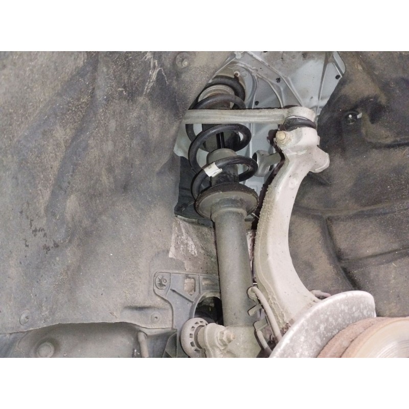 Recambio de amortiguador delantero izquierdo para audi a5 sportback (f5a) advanced quattro referencia OEM IAM 8W6031A  
