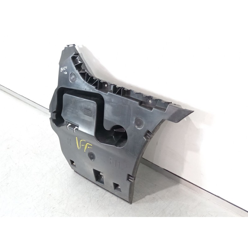 Recambio de soporte paragolpes trasero derecho para bmw 5 touring (f11) 525 d xdrive referencia OEM IAM 51127207112  