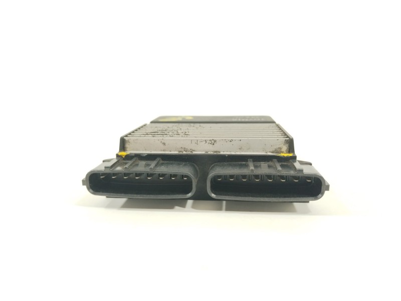 Recambio de centralita bomba inyeccion para toyota avensis (_t25_) 2.0 d-4d (adt250_) referencia OEM IAM 8987171010  1310001331