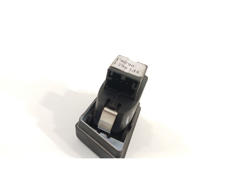 Recambio de interruptor cerradura central para audi a3 (8p) 1.6 ambiente referencia OEM IAM 8P1962107  