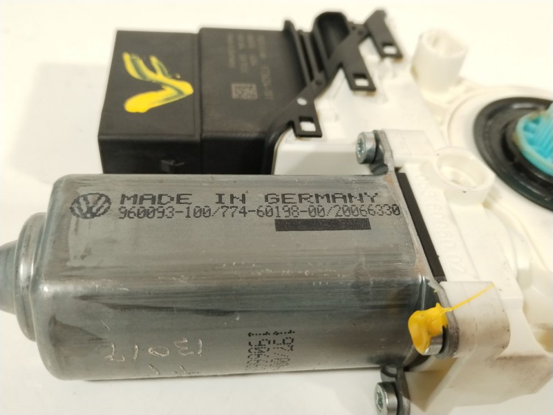 Recambio de motor elevalunas trasero izquierdo para volkswagen passat berlina (3c2) advance referencia OEM IAM 1K0959703P  