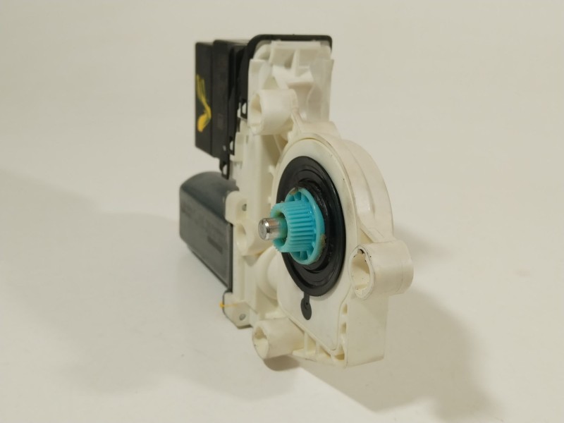 Recambio de motor elevalunas trasero izquierdo para volkswagen passat berlina (3c2) advance referencia OEM IAM 1K0959703P  