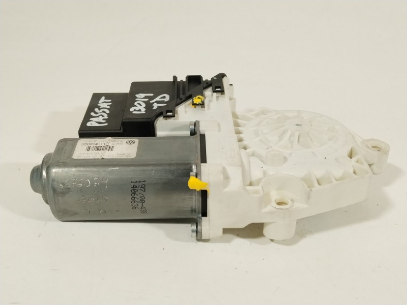 Recambio de elevalunas trasero derecho para volkswagen passat berlina (3c2) advance referencia OEM IAM 1K0959704P  