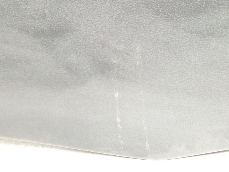 Recambio de apoyabrazos central para mazda cx-30 zenith referencia OEM IAM DGH964441  