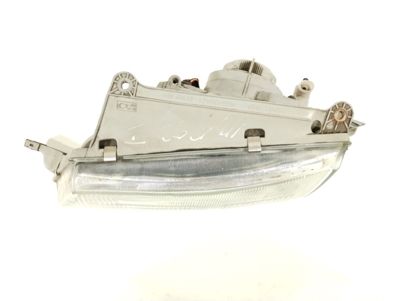 Recambio de faro izquierdo para daewoo nexia chess referencia OEM IAM 0701000527  