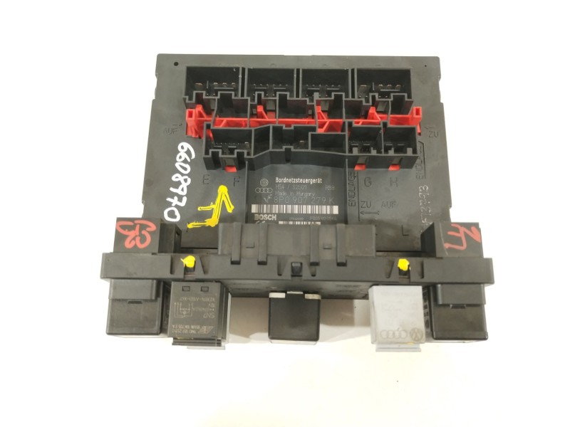 Recambio de caja reles / fusibles para audi a3 (8p1) 2.0 tdi referencia OEM IAM 8P0907279K  