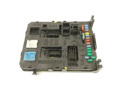 Recambio de caja reles / fusibles para citroën c4 berlina exclusive referencia OEM IAM 6580Y5 216761594 