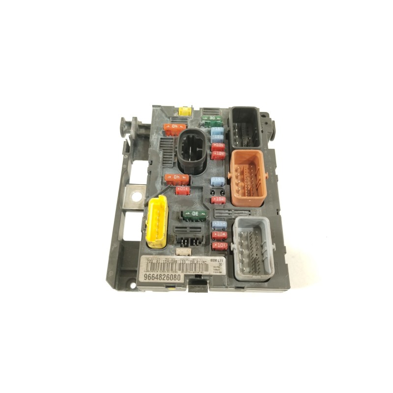 Recambio de caja reles / fusibles para citroën c4 i sedán 1.6 hdi referencia OEM IAM 9664826080 BSML1100 