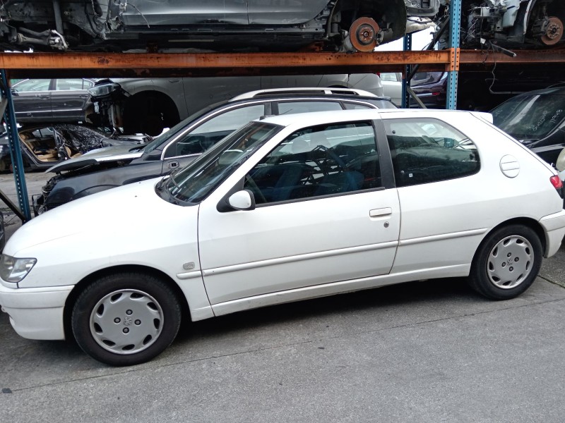 peugeot 306 hatchback (7a, 7c, n3, n5) del año 2000