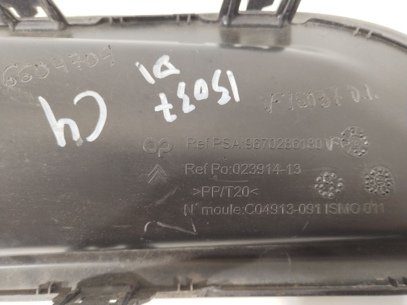 Recambio de rejilla paragolpes izquierda para citroën c4 ii (nc_) 1.2 thp 110 referencia OEM IAM 9670286180  