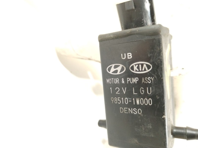 Recambio de deposito limpia para hyundai i30 (gd) style referencia OEM IAM 98610A6000 98610A6010 