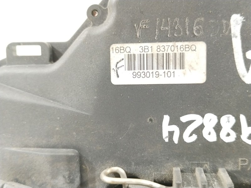 Recambio de cerradura puerta delantera derecha para volkswagen polo iv (9n_, 9a_) 1.4 tdi referencia OEM IAM 3B1837016BQ  