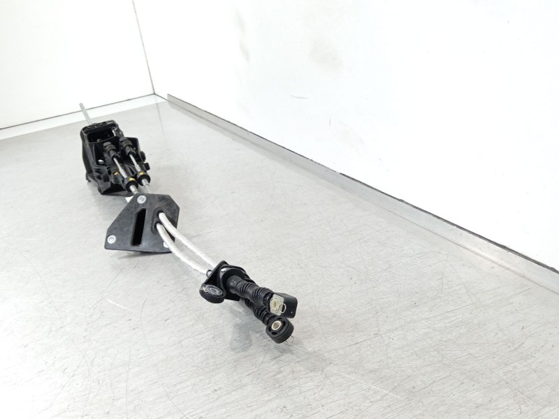 Recambio de palanca cambio para volkswagen crafter kasten (sy) furgón 35 bl ta fwd referencia OEM IAM 2N0711025  