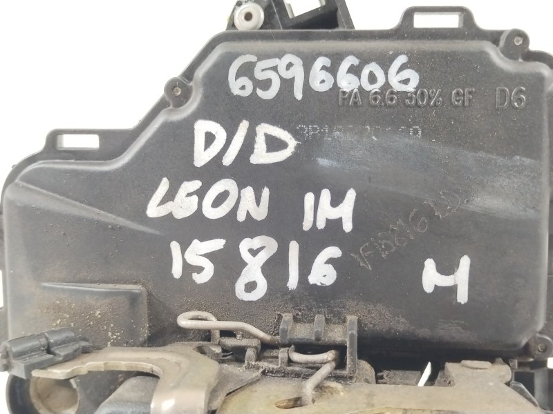 Recambio de cerradura puerta delantera derecha para seat leon (1m1) 1.9 tdi referencia OEM IAM 3B1837016A  