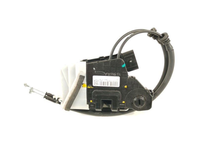 Recambio de cerradura puerta trasera izquierda para hyundai tucson essence bluedrive 2wd referencia OEM IAM 81410D7010  