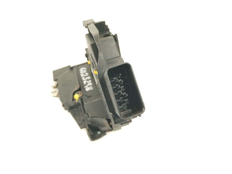 Recambio de cerradura puerta trasera derecha para mazda 3 berlina (bk) 1.6 vvt active referencia OEM IAM 3N6AA26412BP  