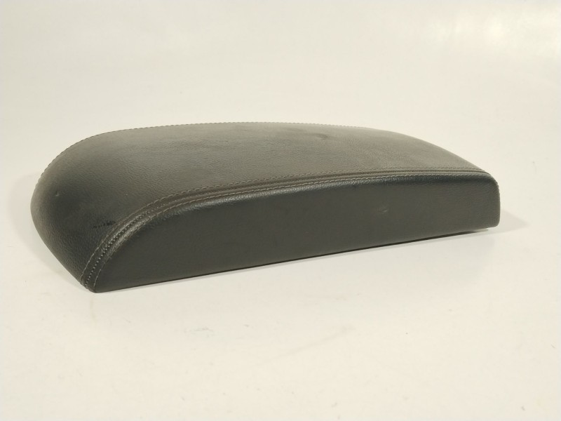 Recambio de apoyabrazos central para peugeot 508 2.0 blue-hdi fap referencia OEM IAM 759254  