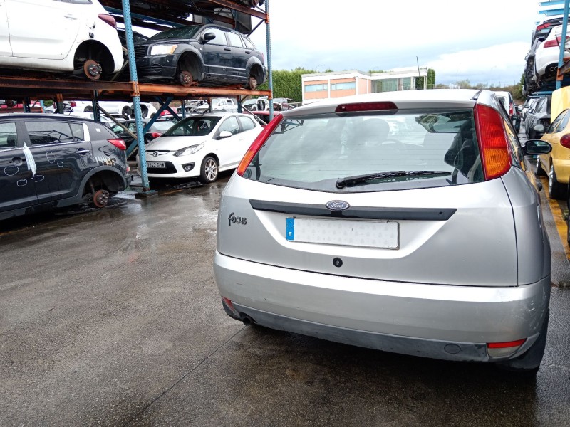 ford focus i sedán (dfw) del año 1999