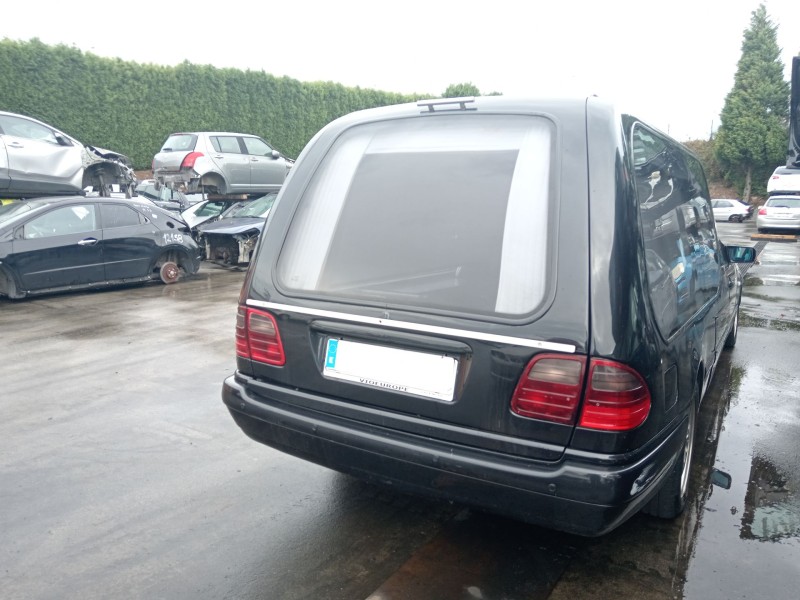 mercedes-benz clase e (w210) del año 1998
