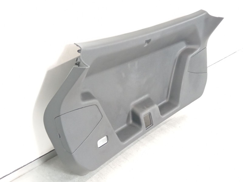 Recambio de guarnecido porton trasero para audi a5 sportback (f5a) advanced quattro referencia OEM IAM 8W8867979  