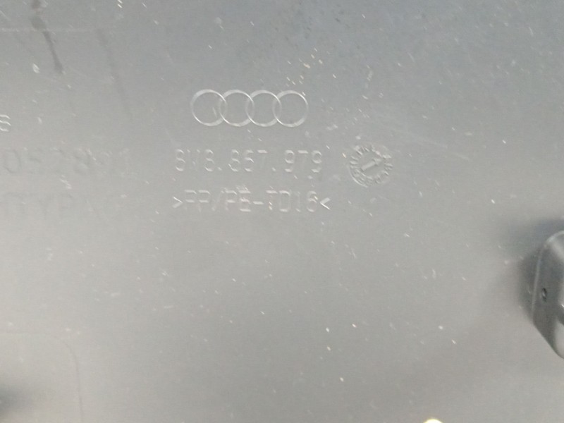 Recambio de guarnecido porton trasero para audi a5 sportback (f5a) advanced quattro referencia OEM IAM 8W8867979  