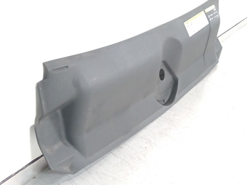 Recambio de moldura para audi a5 sportback (f5a) advanced quattro referencia OEM IAM 8W6807081  