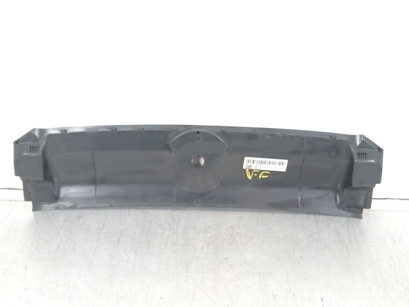 Recambio de moldura para audi a5 sportback (f5a) advanced quattro referencia OEM IAM 8W6807081  