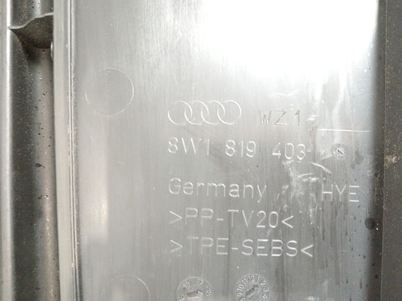 Recambio de torpedo para audi a5 sportback (f5a) advanced quattro referencia OEM IAM 8w1819403  