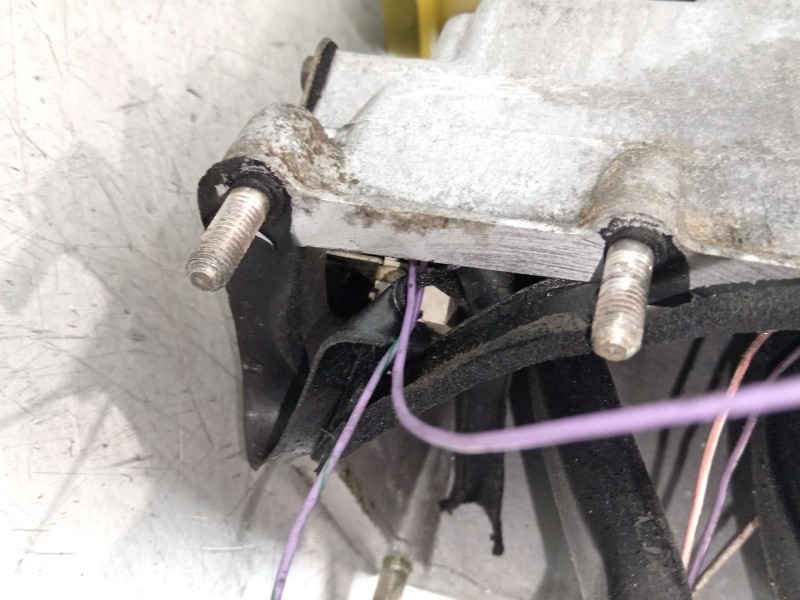 Recambio de pedal embrague para jaguar xj (xj40, xj81) 6 3.6 referencia OEM IAM XJ40  