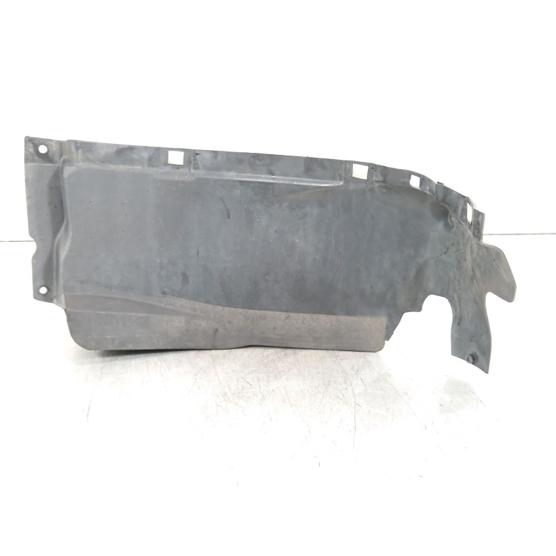 Recambio de paso de rueda delantero izquierdo para audi a5 sportback (f5a) advanced quattro referencia OEM IAM 8W6853887  