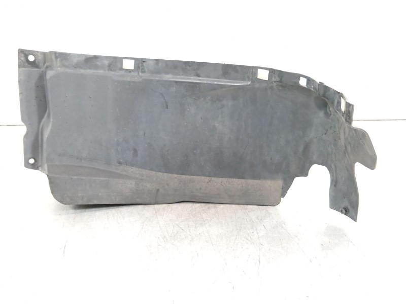 Recambio de paso de rueda delantero izquierdo para audi a5 sportback (f5a) advanced quattro referencia OEM IAM 8W6853887  